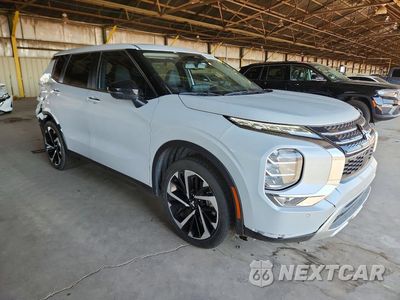 Czwarte zdjęcie samochodu z boku: 2024 MITSUBISHI OUTLANDER SE VIN:JA4J3VA85RZ060615 - miniatura