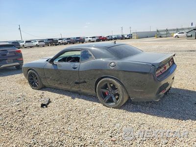 Drugie zdjęcie samochodu z przodu: 2016 DODGE CHALLENGER SRT HELLCAT VIN:2C3CDZC93GH199572 - miniatura