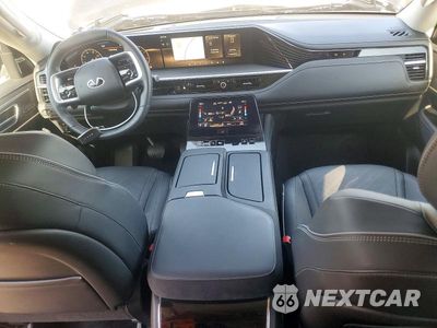 Zdjęcie 8 z 12 samochodu: 2025 INFINITI QX80 LUXE VIN:JN8AZ3BB9S9404041 - miniatura
