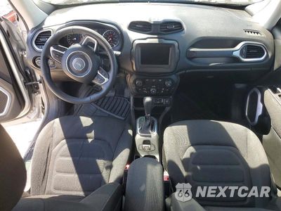 Zdjęcie 8 z 12 samochodu: 2020 JEEP RENEGADE LATITUDE VIN:ZACNJABB2LPL65718 - miniatura