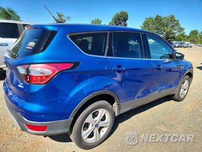 Trzecie zdjęcie samochodu z tyłu: 2017 FORD ESCAPE VIN:1FMCU9GDXHUE83270 - miniatura