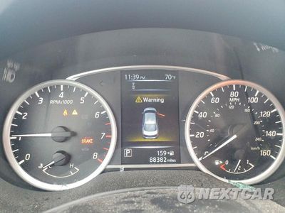 Zdjęcie 9 z 12 samochodu: 2018 NISSAN SENTRA S VIN:3N1AB7AP7JY298592 - miniatura