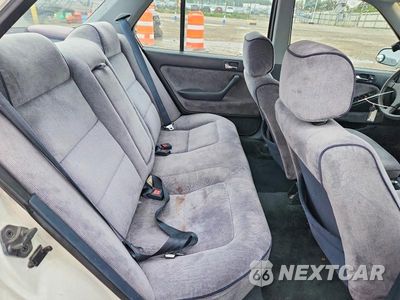 Zdjęcie 10 z 12 samochodu: 1991 HONDA ACCORD LX VIN:1HGCB7655MA223428 - miniatura