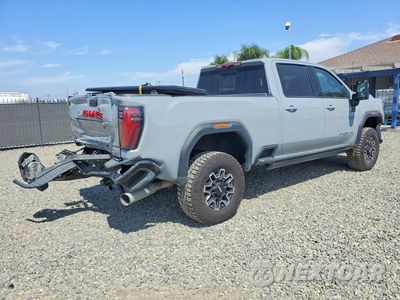 Trzecie zdjęcie samochodu z tyłu: 2024 GMC SIERRA K2500 AT4X VIN:1GT49ZEY1RF352234 - miniatura