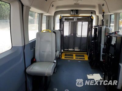 Zdjęcie 10 z 13 samochodu: 2019 FORD TRANSIT T-350 TRANSIT BUS VIN:1FDZX2CM2KKA79719 - miniatura