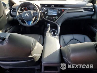 Zdjęcie 8 z 12 samochodu: 2018 TOYOTA CAMRY SE VIN:4T1B11HK6JU102992 - miniatura