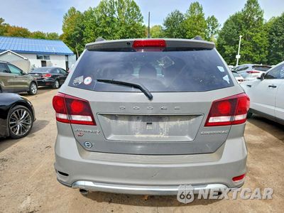 Zdjęcie 6 z 13 samochodu: 2019 DODGE JOURNEY CROSSROAD VIN:3C4PDDGG9KT794869 - miniatura