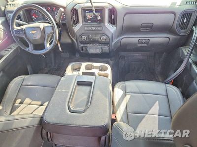 Zdjęcie 8 z 13 samochodu: 2022 CHEVROLET SILVERADO LTD K1500 VIN:1GCPYAEKXNZ161398 - miniatura