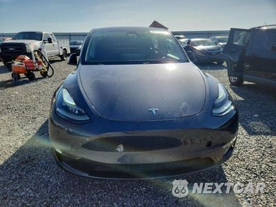 Piąte zdjęcie samochodu w środku: 2024 TESLA MODEL Y VIN:7SAYGDEE9RA236560 - miniatura