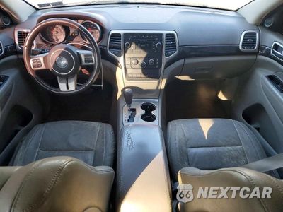 Zdjęcie 8 z 13 samochodu: 2012 JEEP GRAND CHEROKEE LAREDO VIN:1C4RJFAG8CC226423 - miniatura