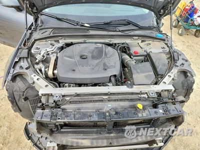 Zdjęcie 11 z 13 samochodu: 2018 VOLVO S90 T5 MOMENTUM VIN:LVY982MK8JP026631 - miniatura