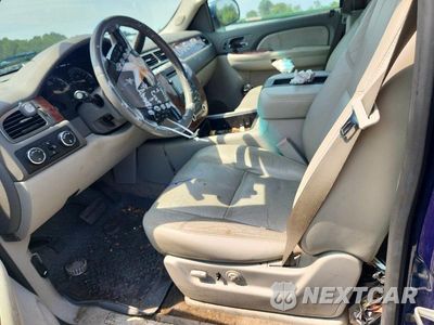 Zdjęcie 7 z 14 samochodu: 2007 CHEVROLET SUBURBAN K1500 VIN:1GNFK16367J179068 - miniatura