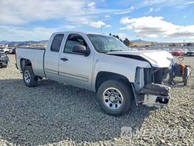 Czwarte zdjęcie samochodu z boku: 2012 CHEVROLET SILVERADO C1500 LT VIN:1GCRCSEA1CZ234076 - miniatura
