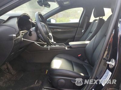 Zdjęcie 7 z 12 samochodu: 2019 MAZDA 3 VIN:JM1BPAJMXK1131705 - miniatura