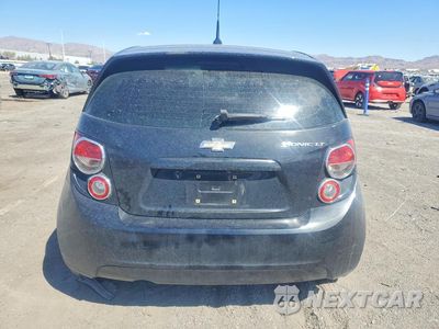 Zdjęcie 6 z 13 samochodu: 2014 CHEVROLET SONIC LT VIN:1G1JC6SH3E4153286 - miniatura