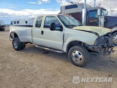 Czwarte zdjęcie samochodu z boku: 1999 FORD F350 SUPER DUTY VIN:1FTWX33F9XEA62386 - miniatura