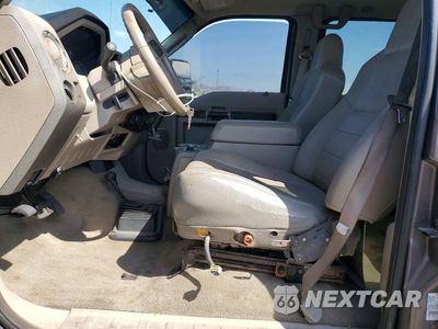 Zdjęcie 7 z 12 samochodu: 2008 FORD F250 SUPER DUTY VIN:1FTSW21R28EA45052 - miniatura