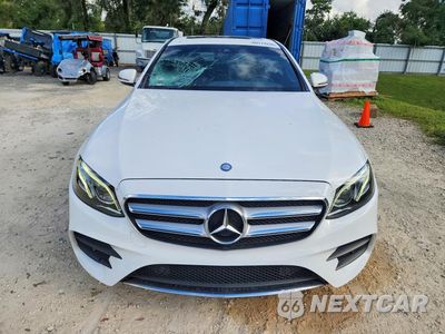 Piąte zdjęcie samochodu w środku: 2017 MERCEDES-BENZ E 300 VIN:WDDZF4JB3HA110923 - miniatura