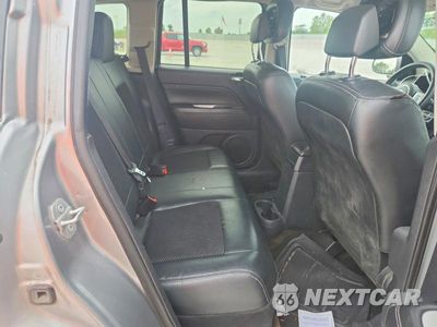 Zdjęcie 11 z 13 samochodu: 2016 JEEP COMPASS LATITUDE VIN:1C4NJCEA9GD628230 - miniatura