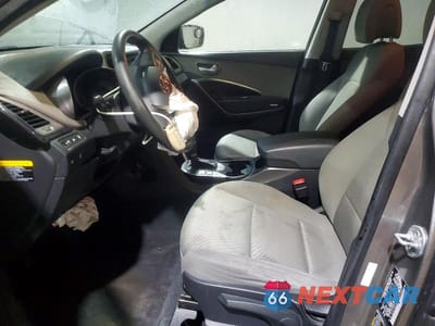 Zdjęcie 7 z 13 samochodu: 2014 HYUNDAI SANTA FE SPORT 2.4L VIN:5XYZTDLB4EG147149 - miniatura
