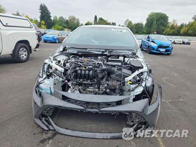 Piąte zdjęcie samochodu w środku: 2024 TOYOTA COROLLA HATCHBACK SE VIN:JTND4MBE9R3230259 - miniatura