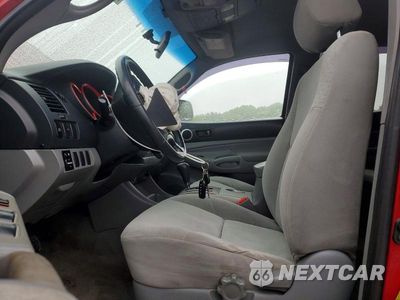 Zdjęcie 7 z 13 samochodu: 2006 TOYOTA TACOMA V6 VIN:5TELU42N26Z148824 - miniatura