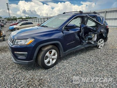 2017 JEEP COMPASS LATITUDE 3C4NJCBB4HT658566 - główne zdjęcie licytacji z USA - miniatura