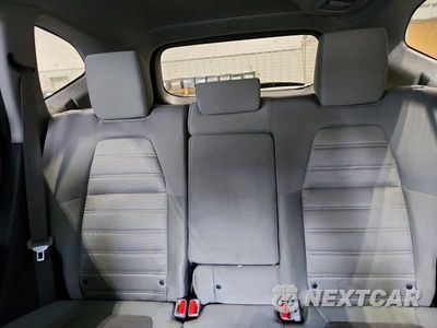 Zdjęcie 10 z 13 samochodu: 2021 HONDA CR-V EX VIN:7FARW2H55ME026350 - miniatura