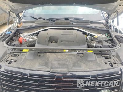 Zdjęcie 11 z 12 samochodu: 2024 LAND ROVER RANGE ROVER SE VIN:SALKPBFU7RA229205 - miniatura