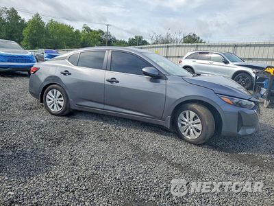Czwarte zdjęcie samochodu z boku: 2025 NISSAN SENTRA S VIN:3N1AB8BV1SY369015 - miniatura