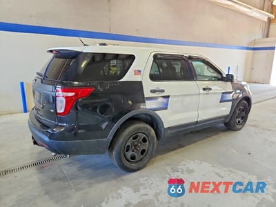 Trzecie zdjęcie samochodu z tyłu: 2013 FORD EXPLORER POLICE INTERCEPTOR VIN:1FM5K8AR4DGB78983 - miniatura