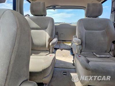 Zdjęcie 10 z 13 samochodu: 2004 TOYOTA SIENNA LE 7 PASSENGER VIN:5TDZA23C54S171495 - miniatura