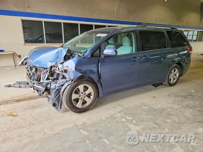 2014 TOYOTA SIENNA LE 5TDKK3DC4ES442728 - główne zdjęcie licytacji z USA - miniatura