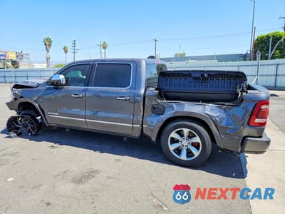 Drugie zdjęcie samochodu z przodu: 2019 RAM 1500 LIMITED VIN:1C6RREHT9KN701125 - miniatura
