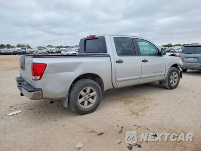 Trzecie zdjęcie samochodu z tyłu: 2010 NISSAN TITAN SE VIN:1N6AA0ED6AN325556 - miniatura