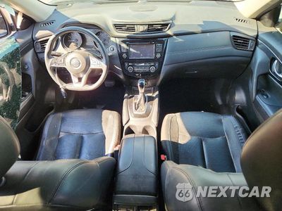 Zdjęcie 8 z 14 samochodu: 2017 NISSAN ROGUE SL VIN:5N1AT2MT2HC797742 - miniatura