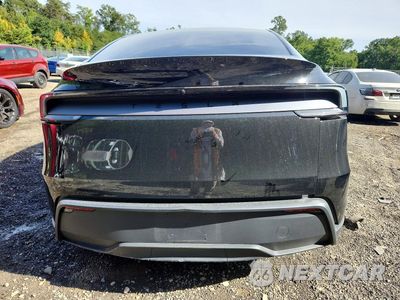 Zdjęcie 6 z 12 samochodu: 2026 TESLA MODEL Y VIN:7SAYGDED3TF658602 - miniatura