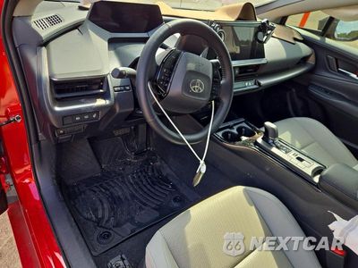Zdjęcie 8 z 12 samochodu: 2024 TOYOTA PRIUS XLE VIN:JTDACAAU8R3033570 - miniatura
