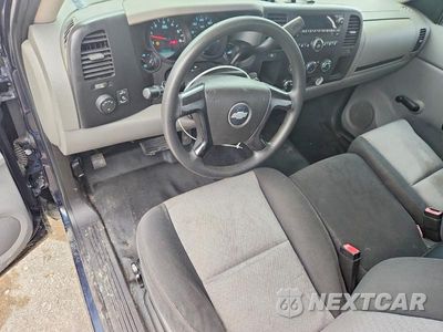 Zdjęcie 8 z 12 samochodu: 2008 CHEVROLET SILVERADO C1500 VIN:1GCEC14X28Z233458 - miniatura
