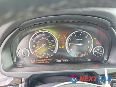 Zdjęcie 9 z 13 samochodu: 2018 BMW X5 XDRIVE35I VIN:5UXKR0C57J0X84280 - miniatura