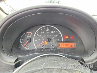 Zdjęcie 9 z 12 samochodu: 2015 NISSAN VERSA 1.6 S VIN:3N1CN7AP2FL820579 - miniatura