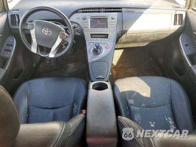 Zdjęcie 8 z 12 samochodu: 2015 TOYOTA PRIUS PERSONA SERIES VIN:JTDKN3DU5F0416403 - miniatura