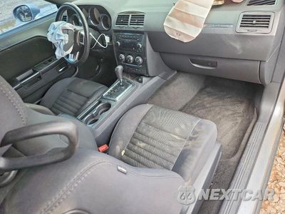 Zdjęcie 8 z 13 samochodu: 2014 DODGE CHALLENGER SXT VIN:2C3CDYAG7EH289915 - miniatura