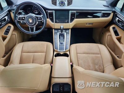 Zdjęcie 8 z 13 samochodu: 2017 PORSCHE MACAN VIN:WP1AA2A58HLB07278 - miniatura