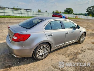 Trzecie zdjęcie samochodu z tyłu: 2010 SUZUKI KIZASHI SLS VIN:JS2RE9A78A6100599 - miniatura