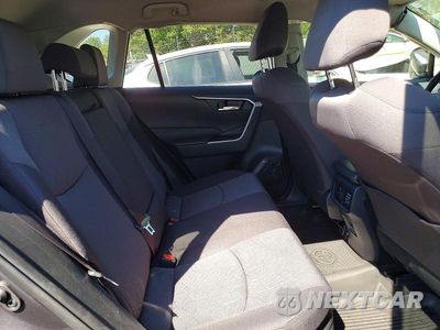 Zdjęcie 10 z 12 samochodu: 2025 TOYOTA RAV4 HYBRID XLE VIN:JTMRWRFV3SJ078282 - miniatura