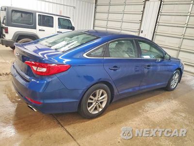 Trzecie zdjęcie samochodu z tyłu: 2015 HYUNDAI SONATA SE VIN:5NPE24AF0FH121620 - miniatura