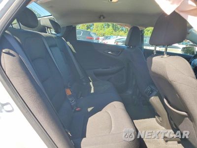 Zdjęcie 10 z 12 samochodu: 2025 CHEVROLET MALIBU LT VIN:1G1ZD5STXSF127847 - miniatura
