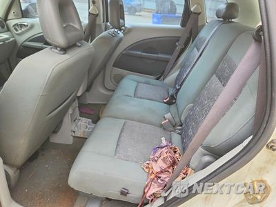 Zdjęcie 10 z 12 samochodu: 2007 CHRYSLER PT CRUISER VIN:3A4FY48B37T528526 - miniatura