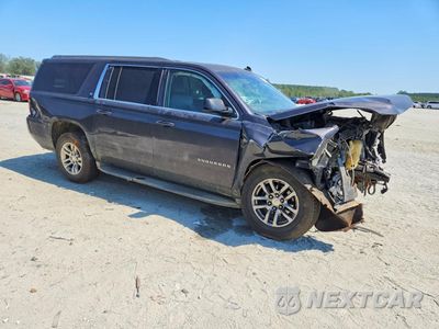 Czwarte zdjęcie samochodu z boku: 2015 CHEVROLET SUBURBAN C1500 LT VIN:1GNSCJKC9FR180880 - miniatura